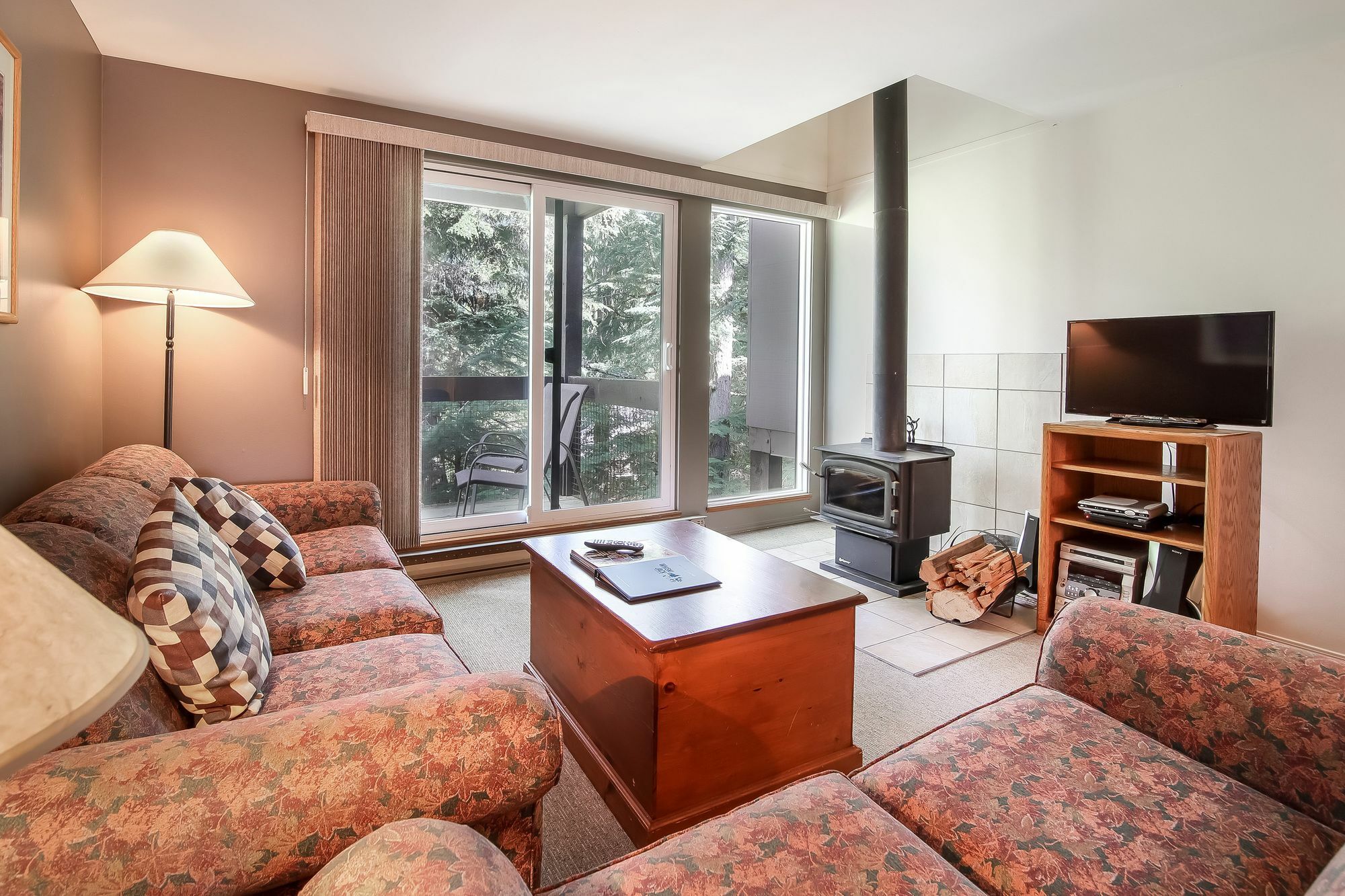 Whiski Jack Creekside Whistler Buitenkant foto